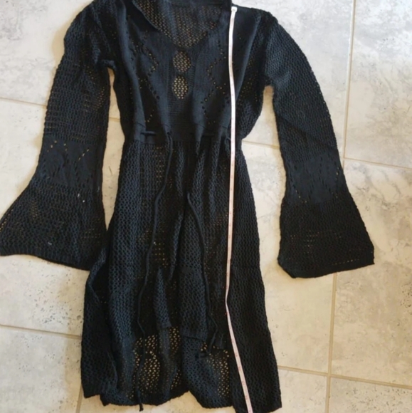 Knitted Hollow Beach Blouse Crochet Cover Up - Picture 5 of 5